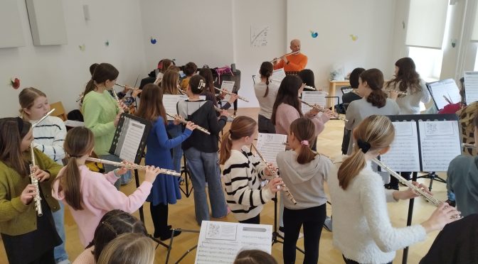 SEMINAR ZA FLAVTO, PROF. MATEJ ZUPAN